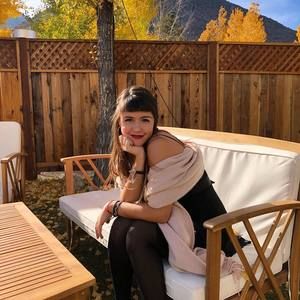 Meet your Posher, Isabella